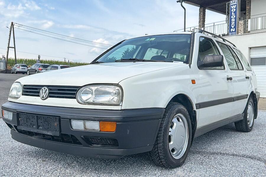PKW VW Golf Variant CL TDI